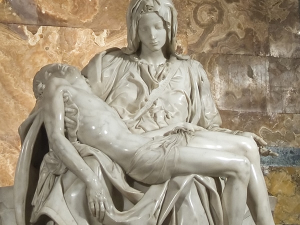 St. Peter's Cathedral - Pietà by Michelangelo