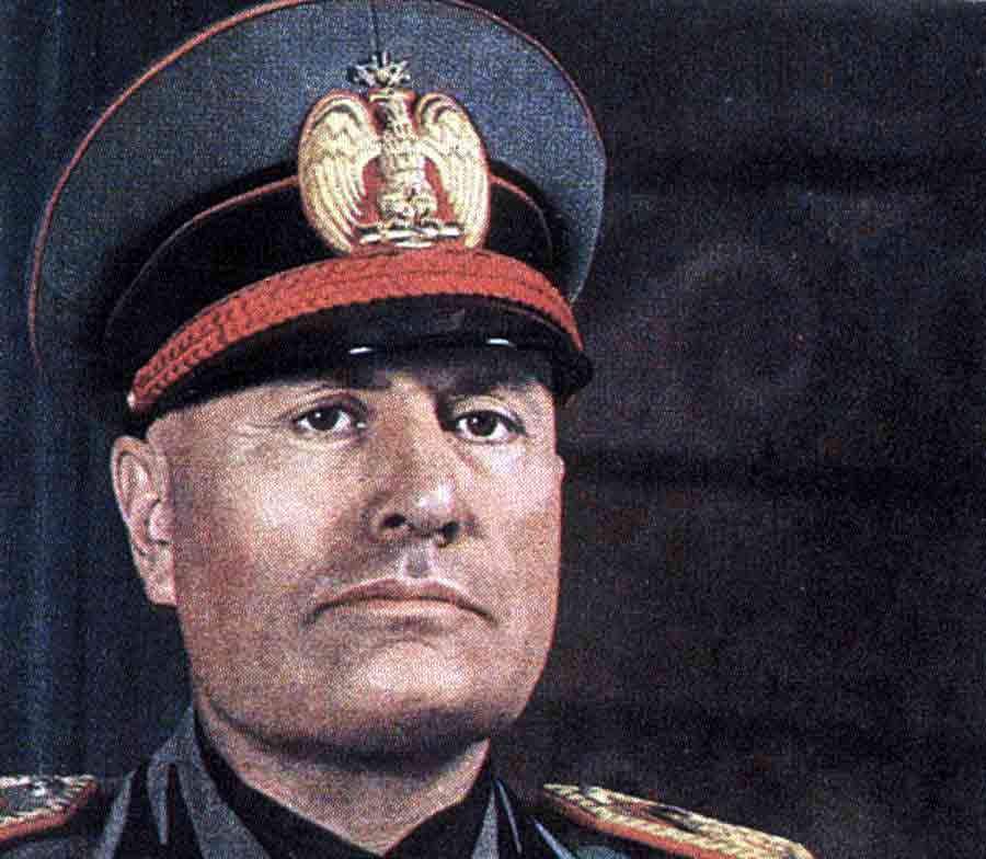 Benito Mussolini political activity