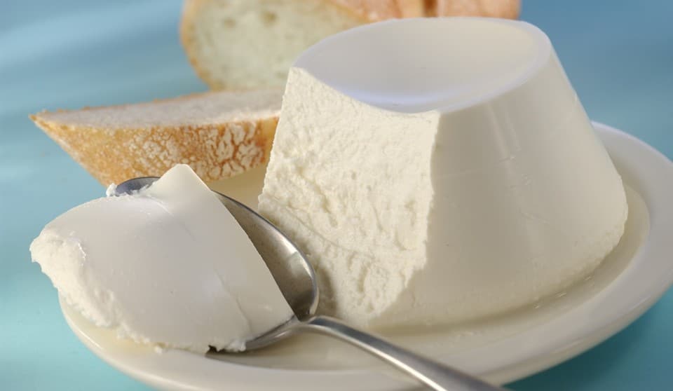 What is Ricotta cheese: Definition and Meaning - La Cucina Italiana