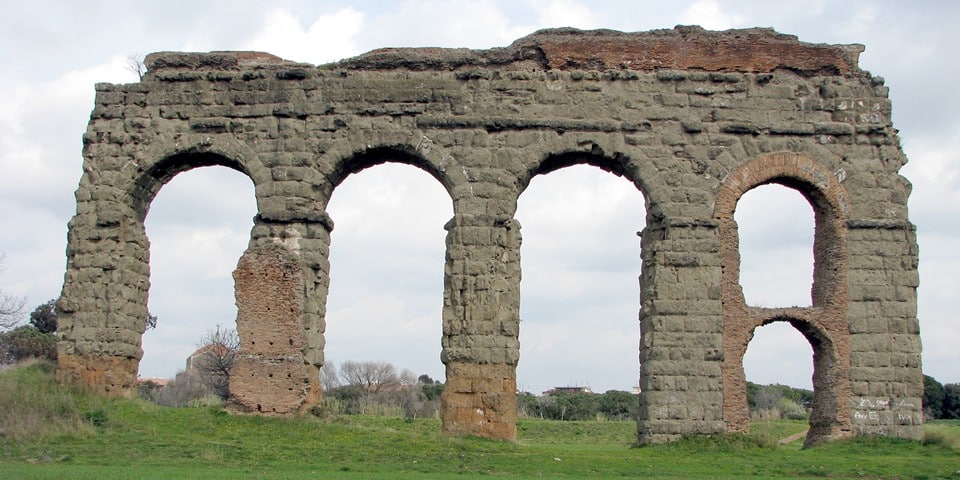 Aqueduct Aqua Alsietina