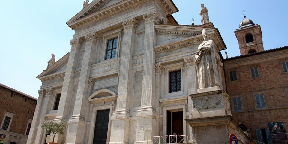 Cathedral Urbino Cathedral exterior