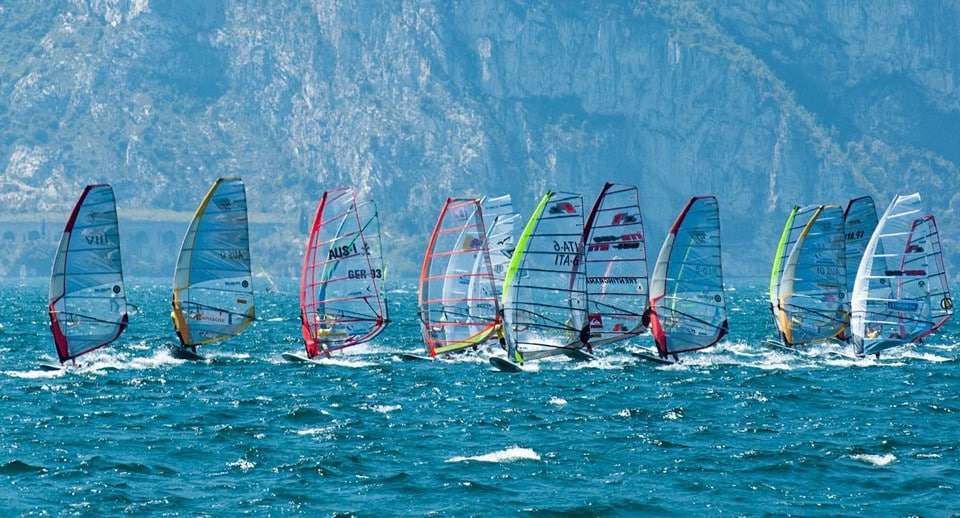 windsurfer competition "King of Lake"