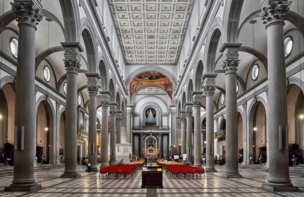 базилика Сан-Лоренцо во Флоренции