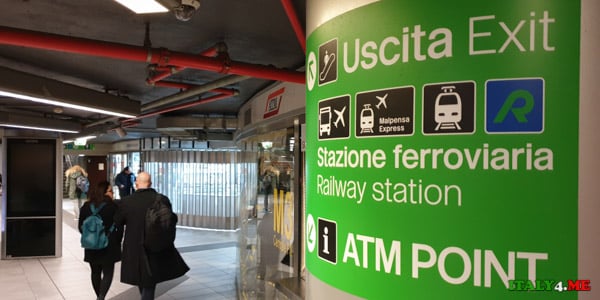 Exit sign at Milan central station